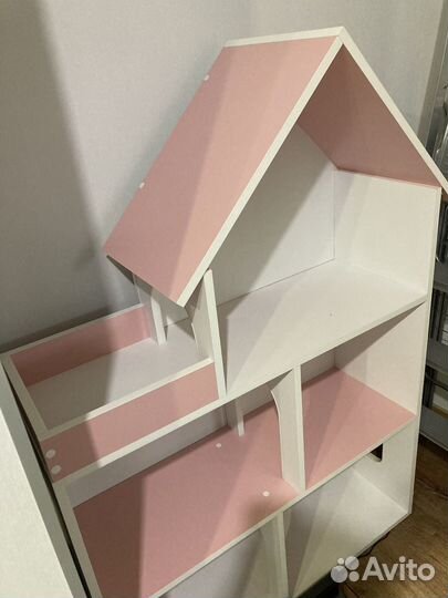 Большой кукольный домик