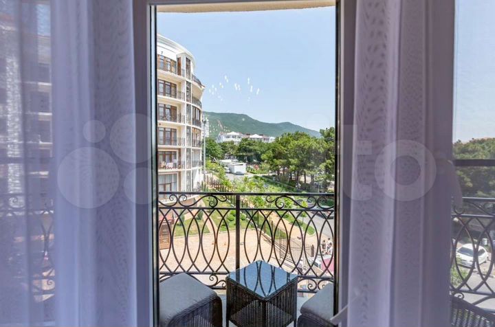 3-к. апартаменты, 100,1 м², 4/6 эт.