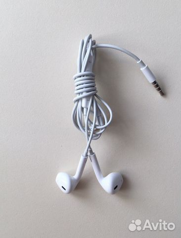 Оригинальные-Наушники-Apple на Айфон продаю