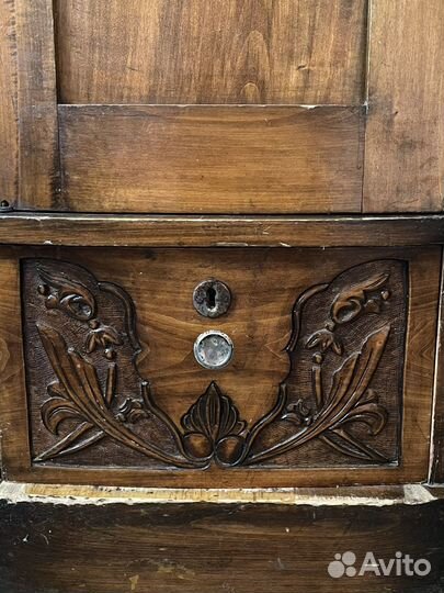 Шкаф ручная работа 1950-х годов