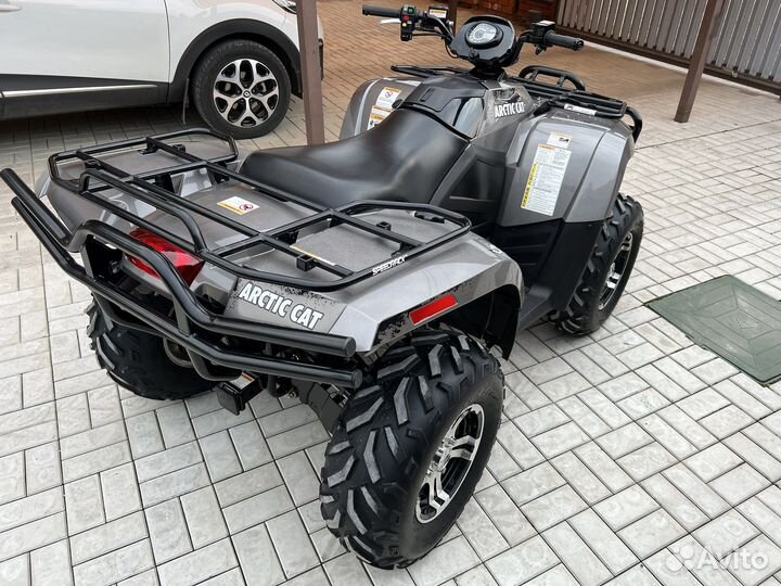 Arctic CAT 550 Как новый