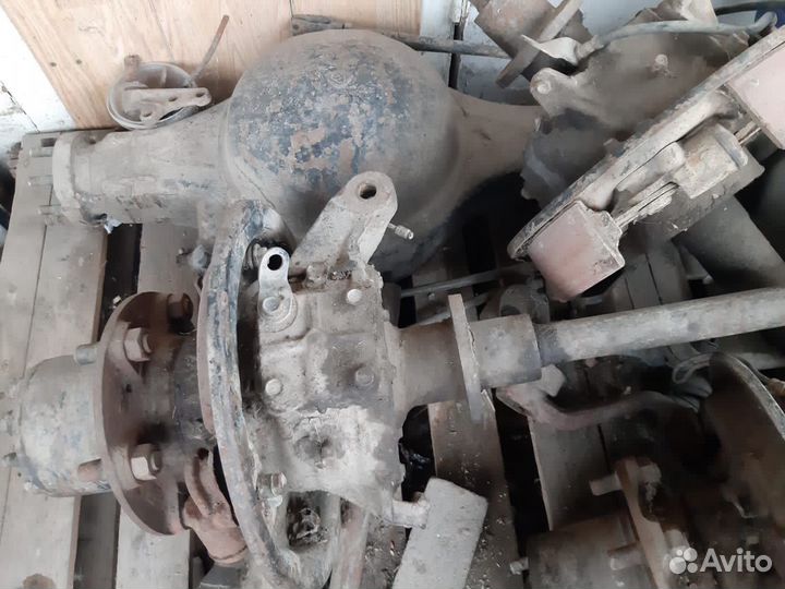 Передний мост газ 66