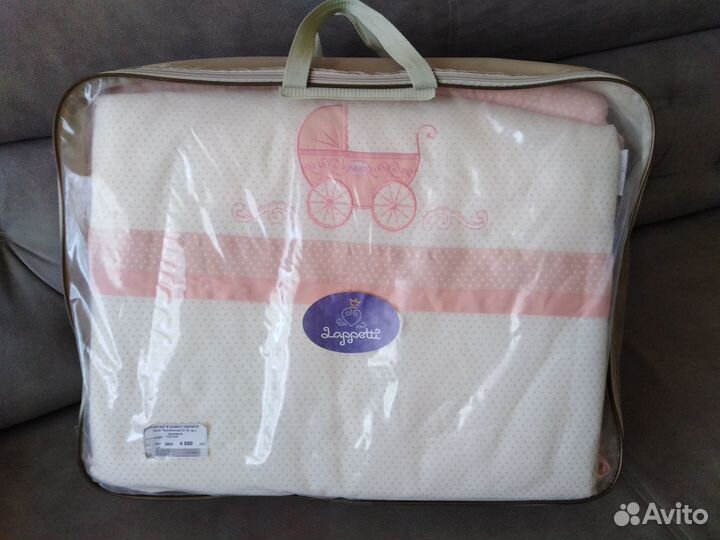 Комплект в детскую кроватку