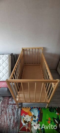 Детская кроватка
