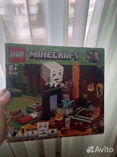 Конструктор lego Minecraft 21143
