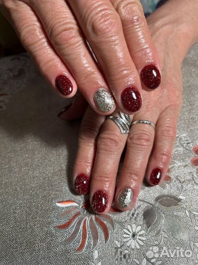 Маникюр,педикюр