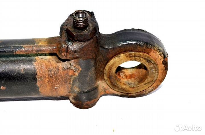 Цилиндр подъема кабины MAN TGA 18.440 (01.00)