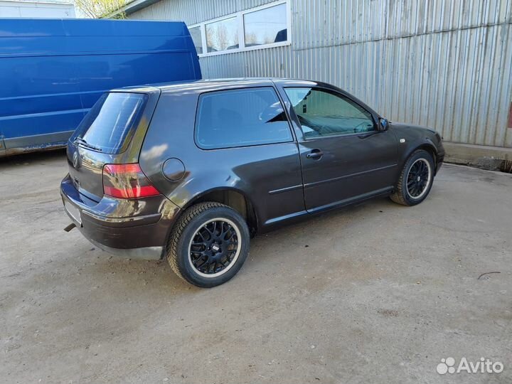 Volkswagen Golf 1.4 МТ, 2000, 280 000 км