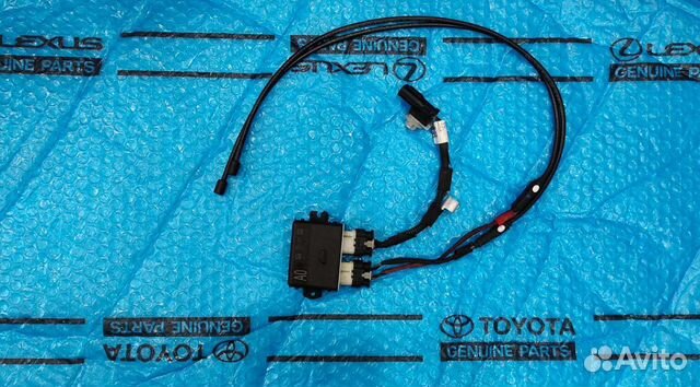 Датчик открытия багажника ногой Рав 4 4 рестайлинг