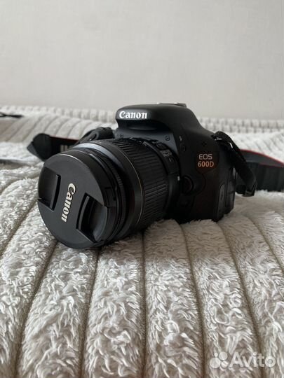 Фотоаппарат Canon EOS 600d