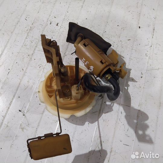 Топливный насос Nissan Maxima 32 седан 3 1998