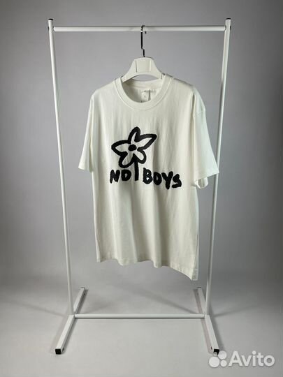 Футболка с принтом No Boys