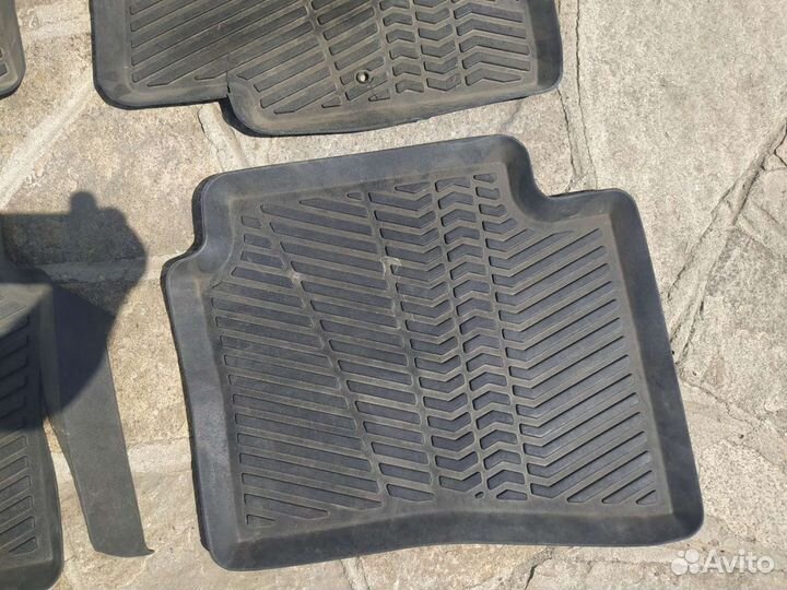 Коврики в салон на hyundai solaris