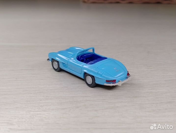 A24) Mercedes Benz 300 SL (W198) 1955-1963 Roadste