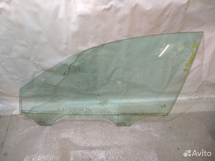 VW Passat B5+,стекло водительской двери