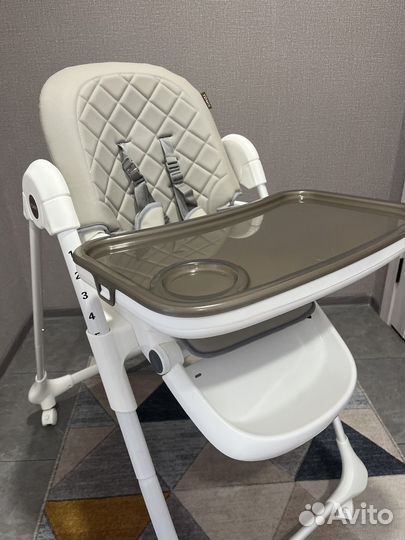 Стул для кормления детский