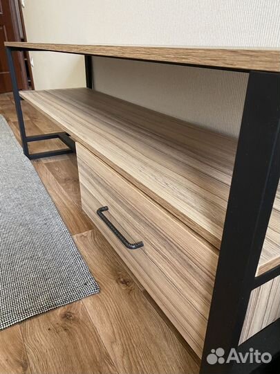 Продам тумбу