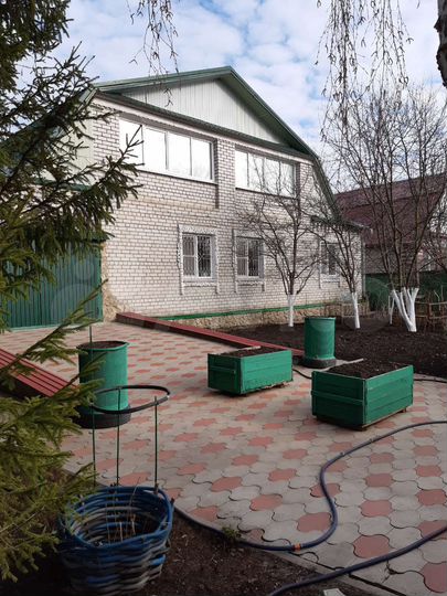 Дом 386,6 м² на участке 17 сот.