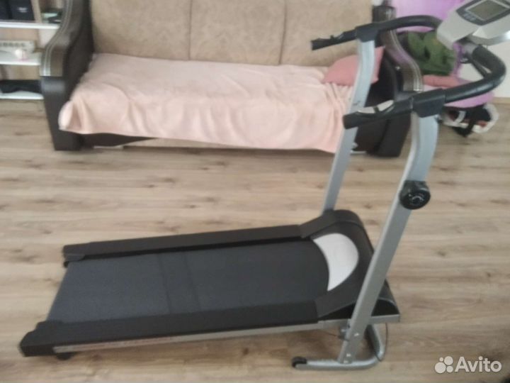 Беговая дорожка механическая