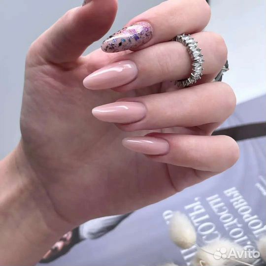 Мастеру требуются модели на наращивание ногтей