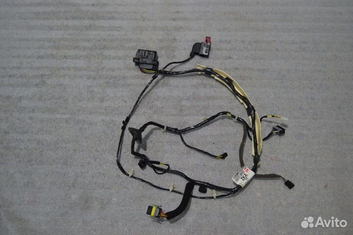 Проводка двери передняя правая Opel Astra H