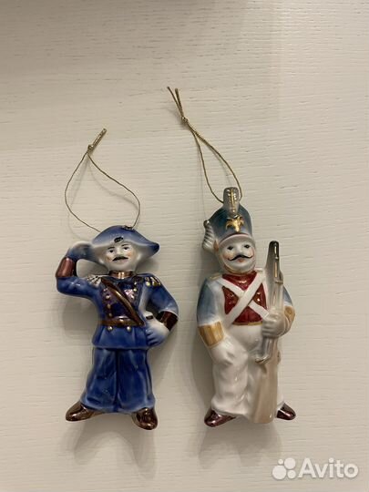 Новогодний набор фарфоровых ёлочных игрушек 2015