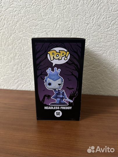 Funko pop headless Freddy