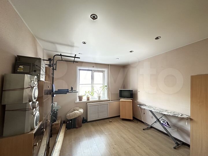 2-к. квартира, 65 м², 9/9 эт.