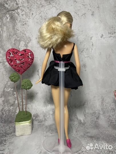 Fashion Fever Barbie Wave C H0866 2005