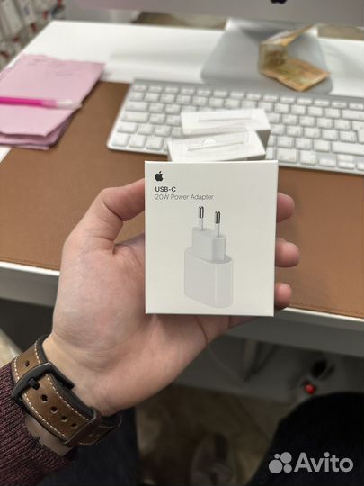 Оригинальный блок Apple 20w