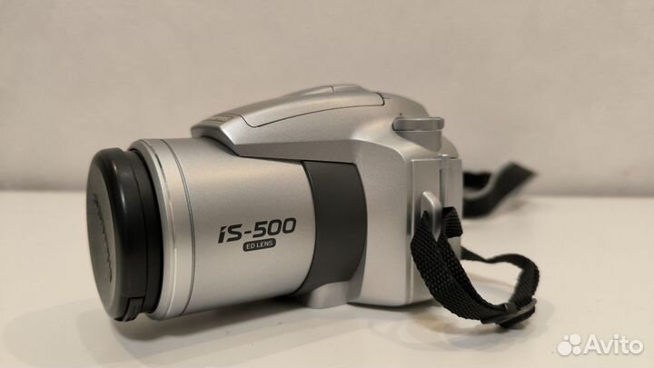 Плёночный фотоаппарат Olympus IS-500