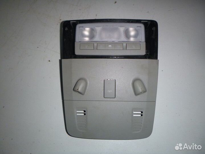 Плафон салона opel astra J 2010