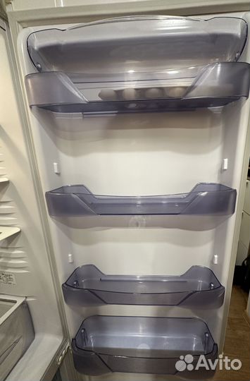 Холодильник Бирюса 132 KLA