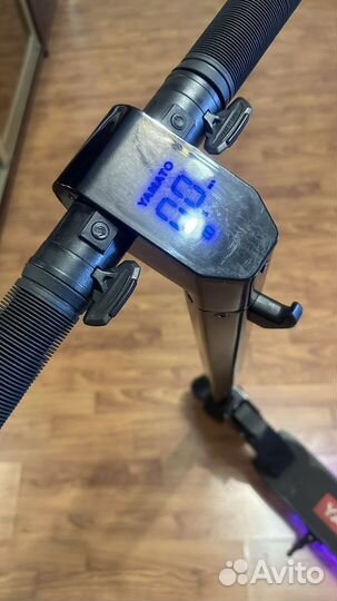 Электросамокат yamato E-scooter