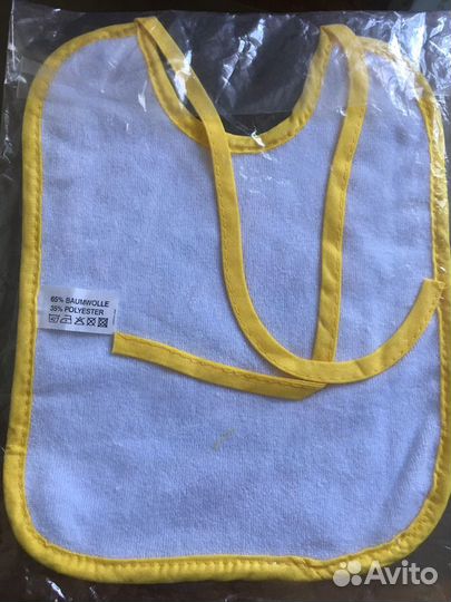 Новые нагрудники для кормления малышей