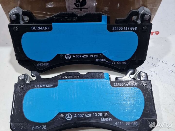 Колодки на мересдес E213 и S222