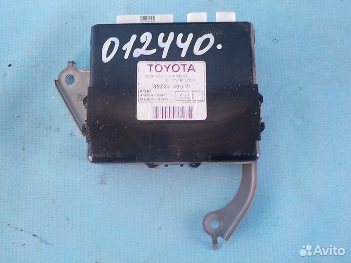 Блок управления центральным замком lexus RX 2 (300