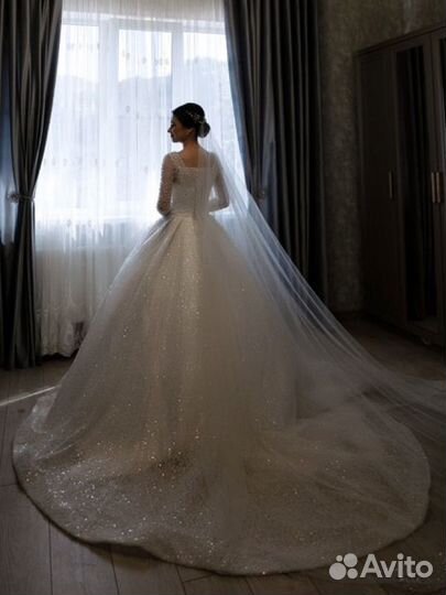 Свадебное платье 42 44