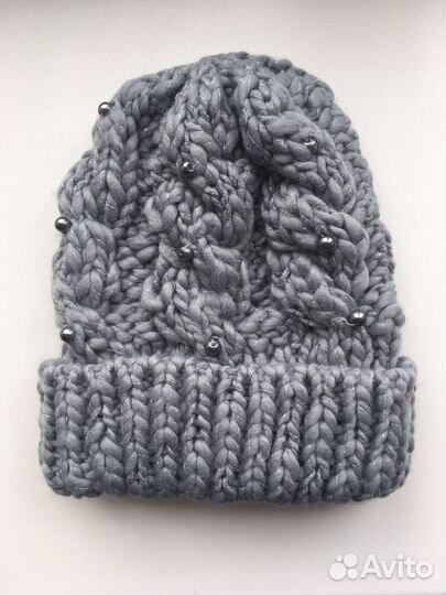 Шапка женская серо-голубая с бусинами Concept club