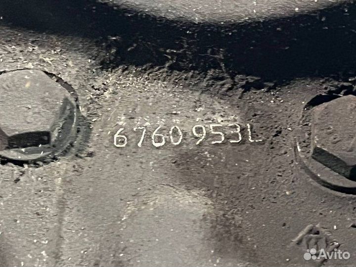 Кулак поворотный передний левый Bmw 5 E60 M54B30