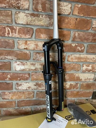 Вилка SR suntour zeron 35 Boost AIR