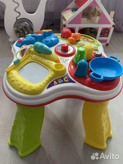 Игровой центр Chicco говорящий столик