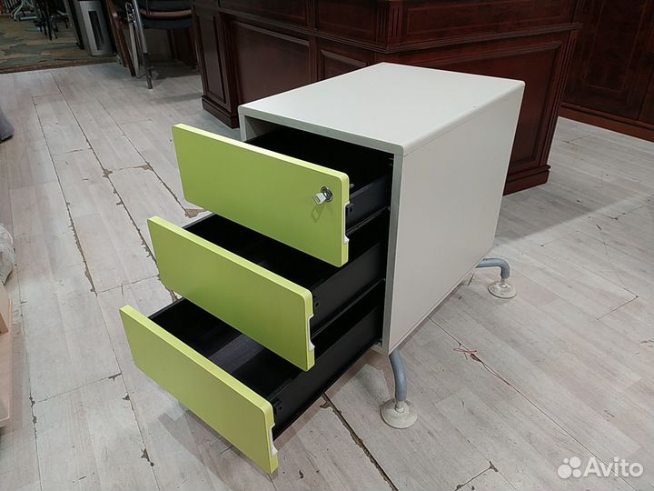 Тумба приставная, 3 ящика б/у LAS 10175