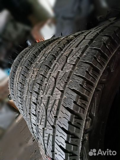 Bridgestone Dueler A/T 225/70 R16