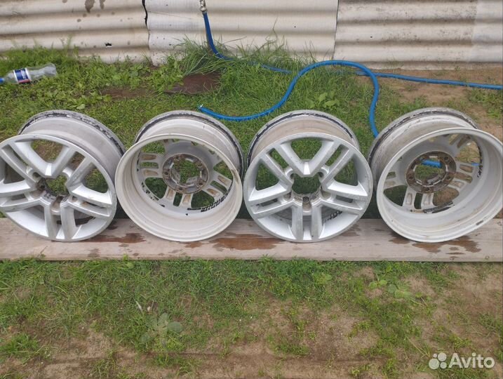 Литые диски r16 на УАЗ