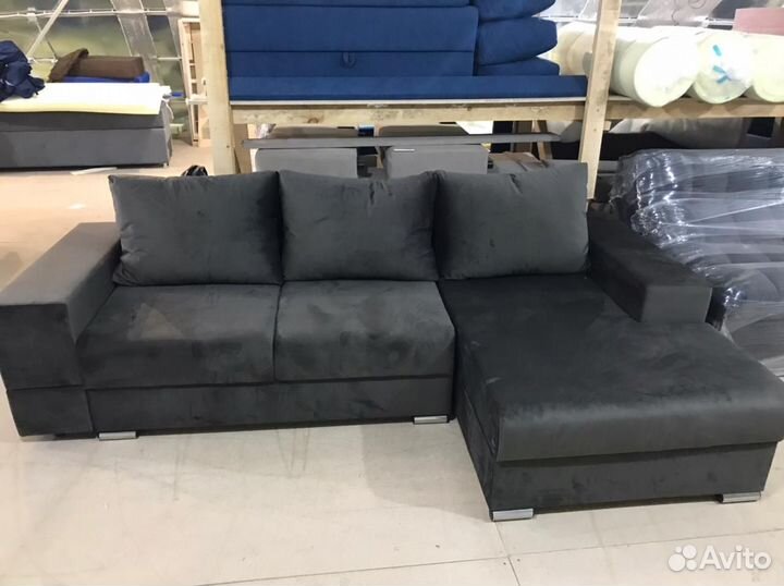 Диван Оскар с оттоманкой