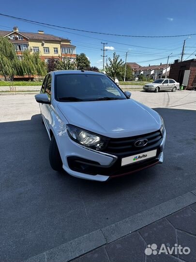 LADA Granta 1.6 МТ, 2021, 30 252 км