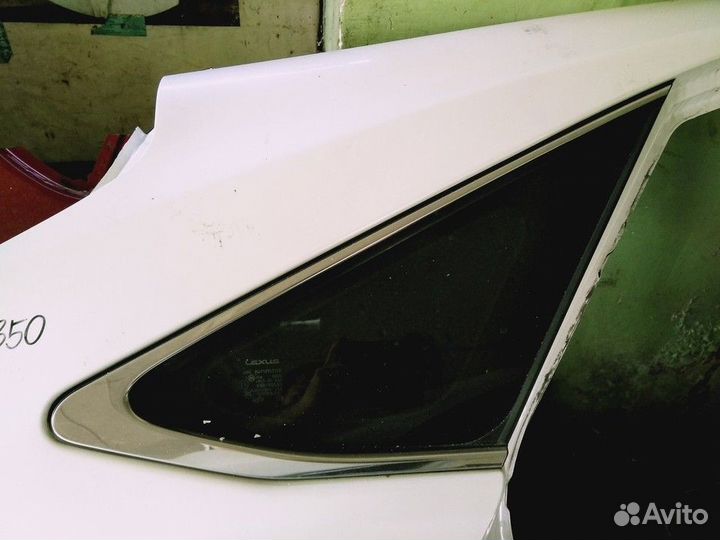 Стекло кузовное правое (Lexus RX)