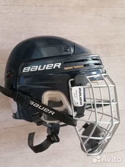 Хоккейный шлем экипировка для хоккея с мячом