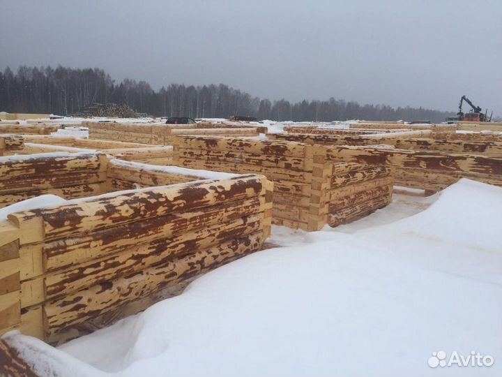 Сруб дома баня из зимнего леса с доставкой